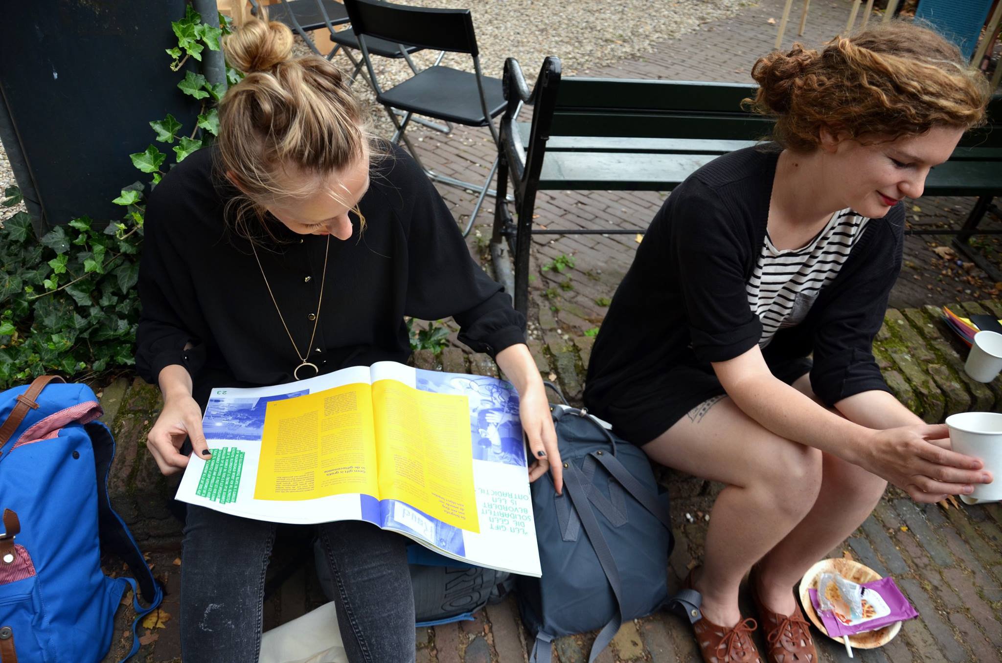 Festival visitors reading through Utrecht Meent Het #2, photo by Whitney Stark (September 2016)